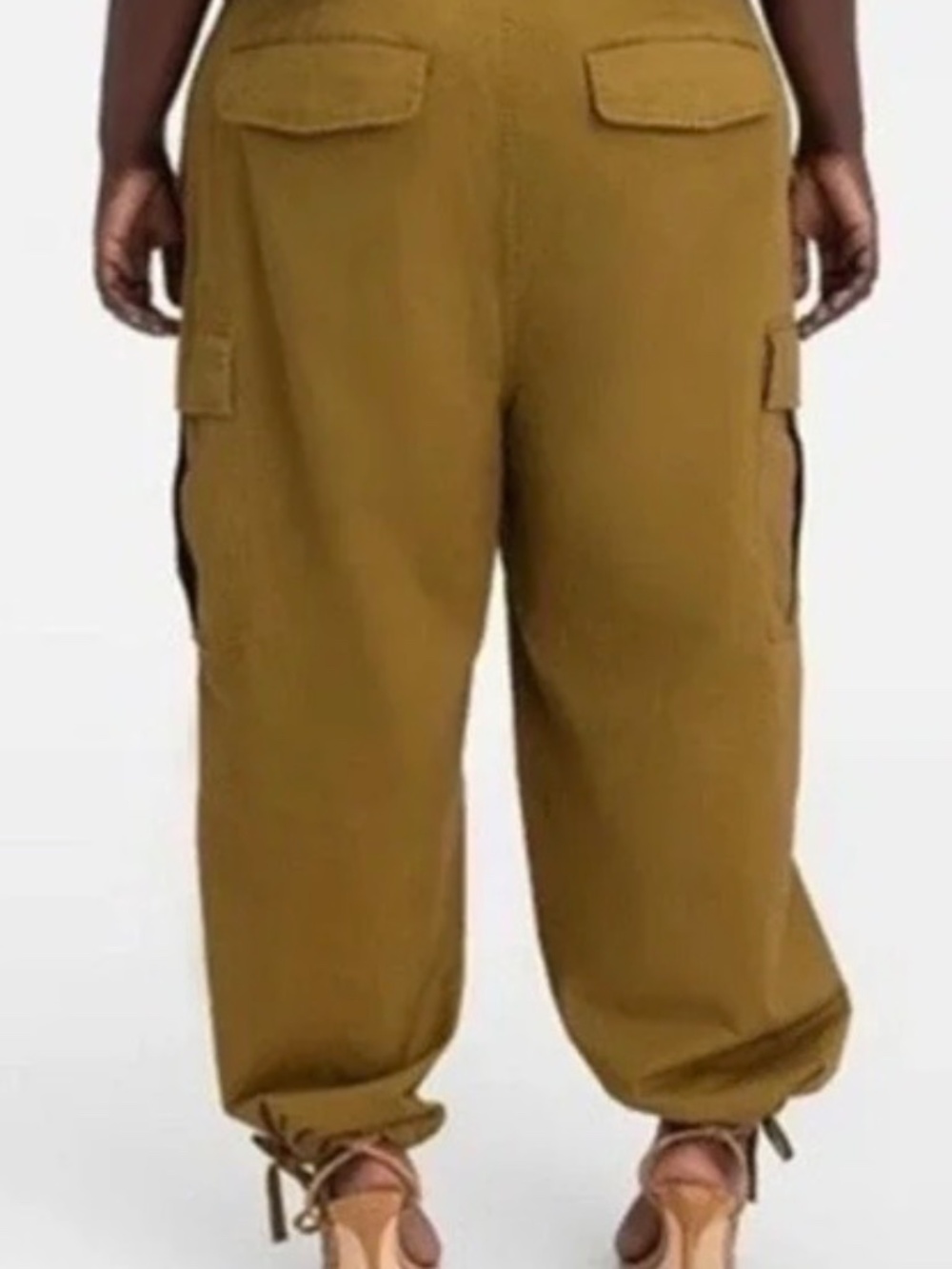 KBB by KAHLANA x Target M Medium Mid-Rise Straight Leg Cargo Jogger Tan Pant - Picture 4 of 4